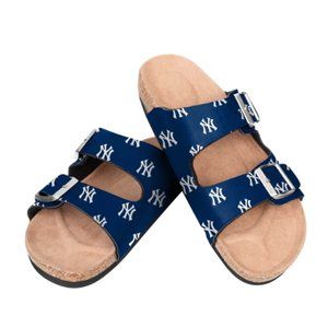 NEW YORK YANKEES MLB WOMENS TEAM LOGO DOUBLE BUCKLE SANDAL